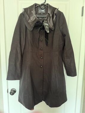 Killstar Druantia- Women's Black Coat with Satin Collar